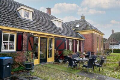 Thuiskamer Pieterburen - Koffie en Winkelmuseum